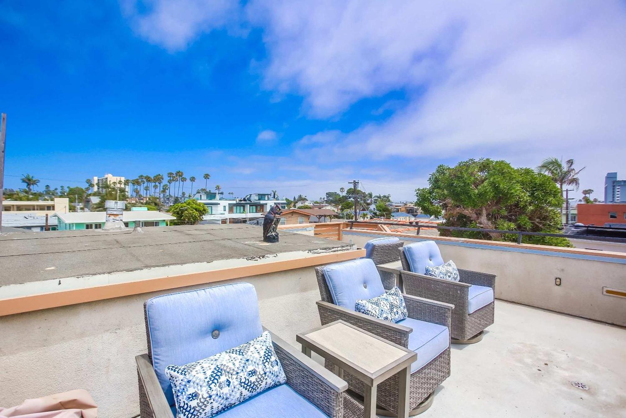 Steps 2 Ocean & Surfing Ocean Views Rooftop Deck San Diego Exterior photo