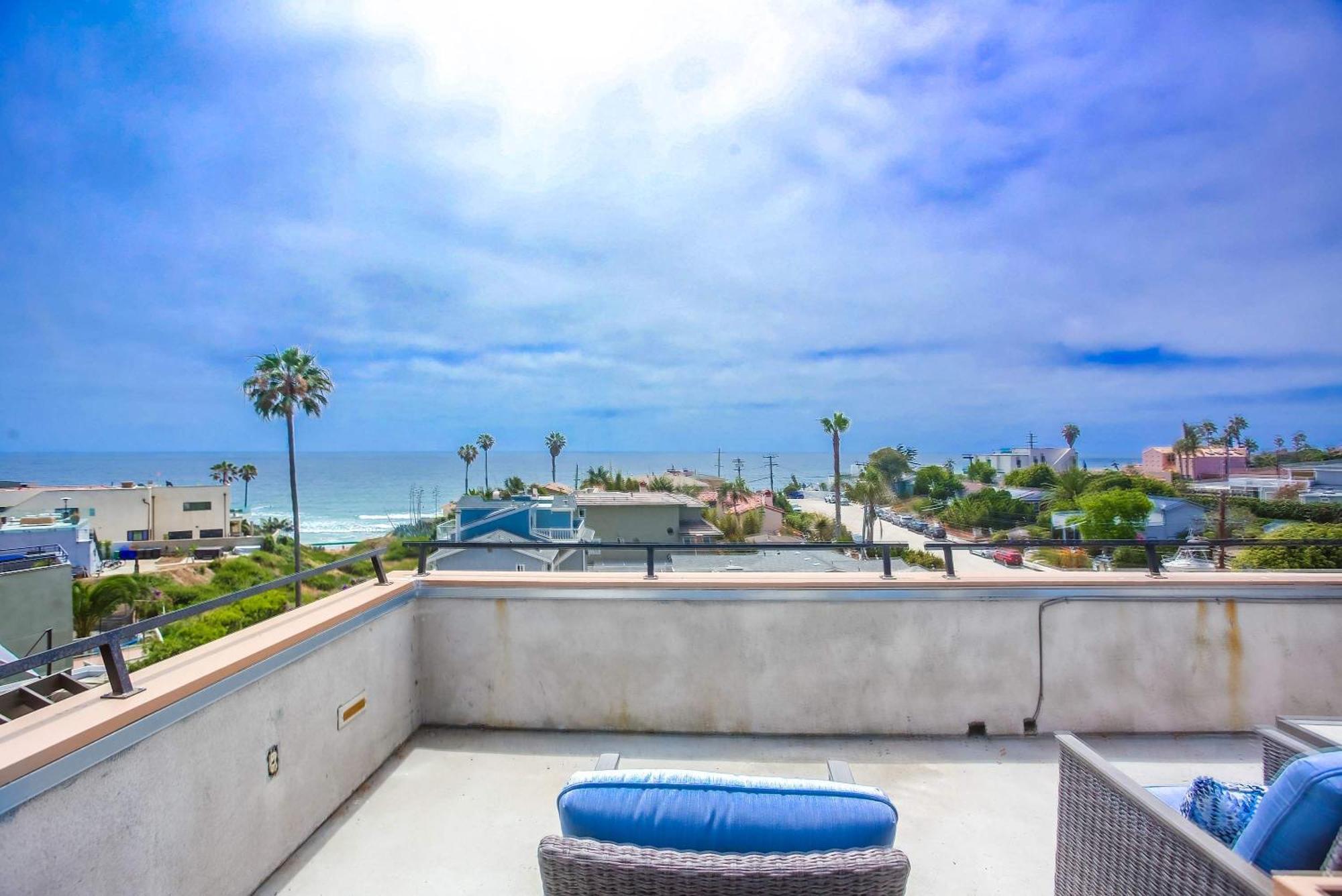 Steps 2 Ocean & Surfing Ocean Views Rooftop Deck San Diego Exterior photo