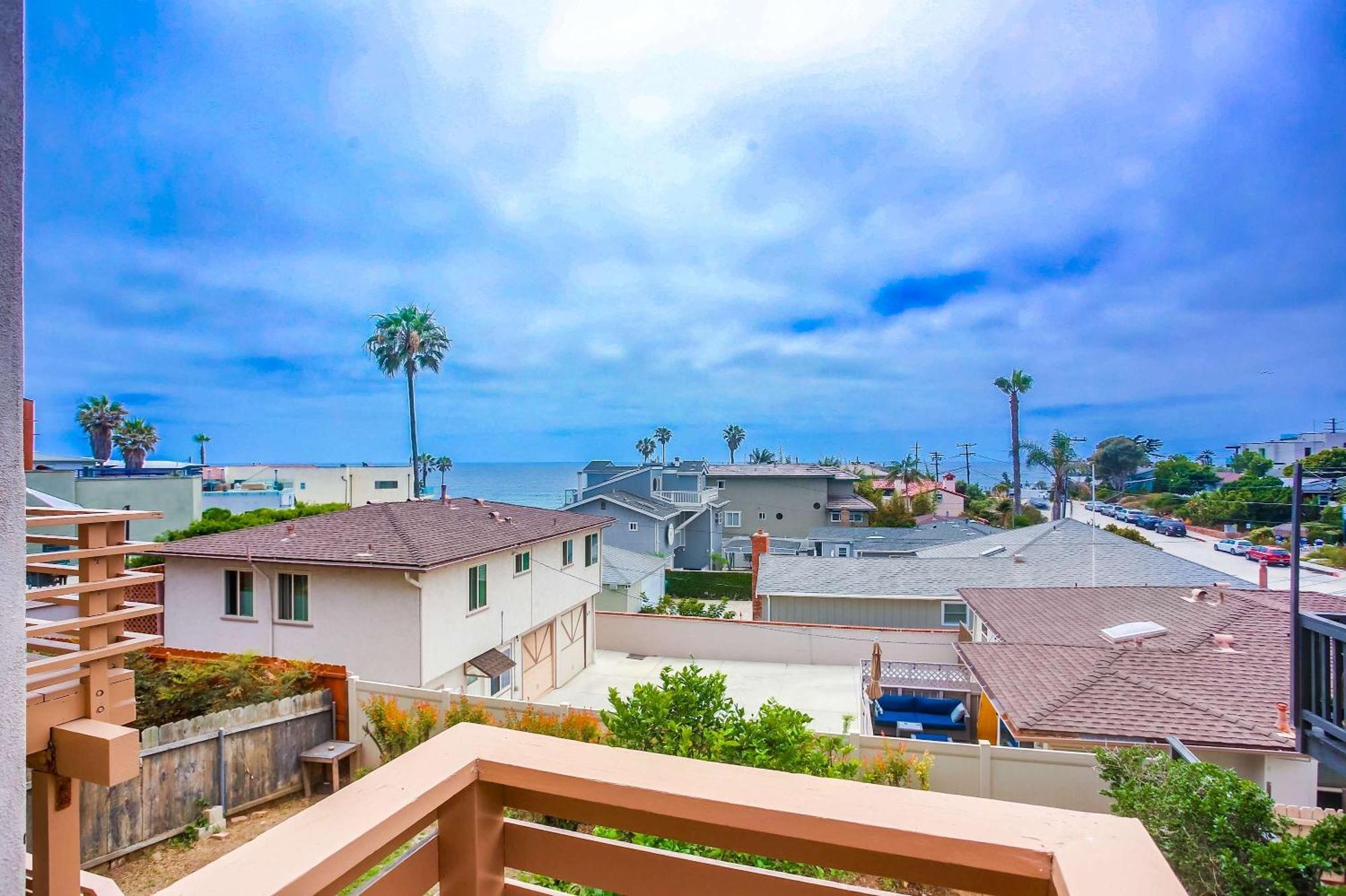 Steps 2 Ocean & Surfing Ocean Views Rooftop Deck San Diego Exterior photo