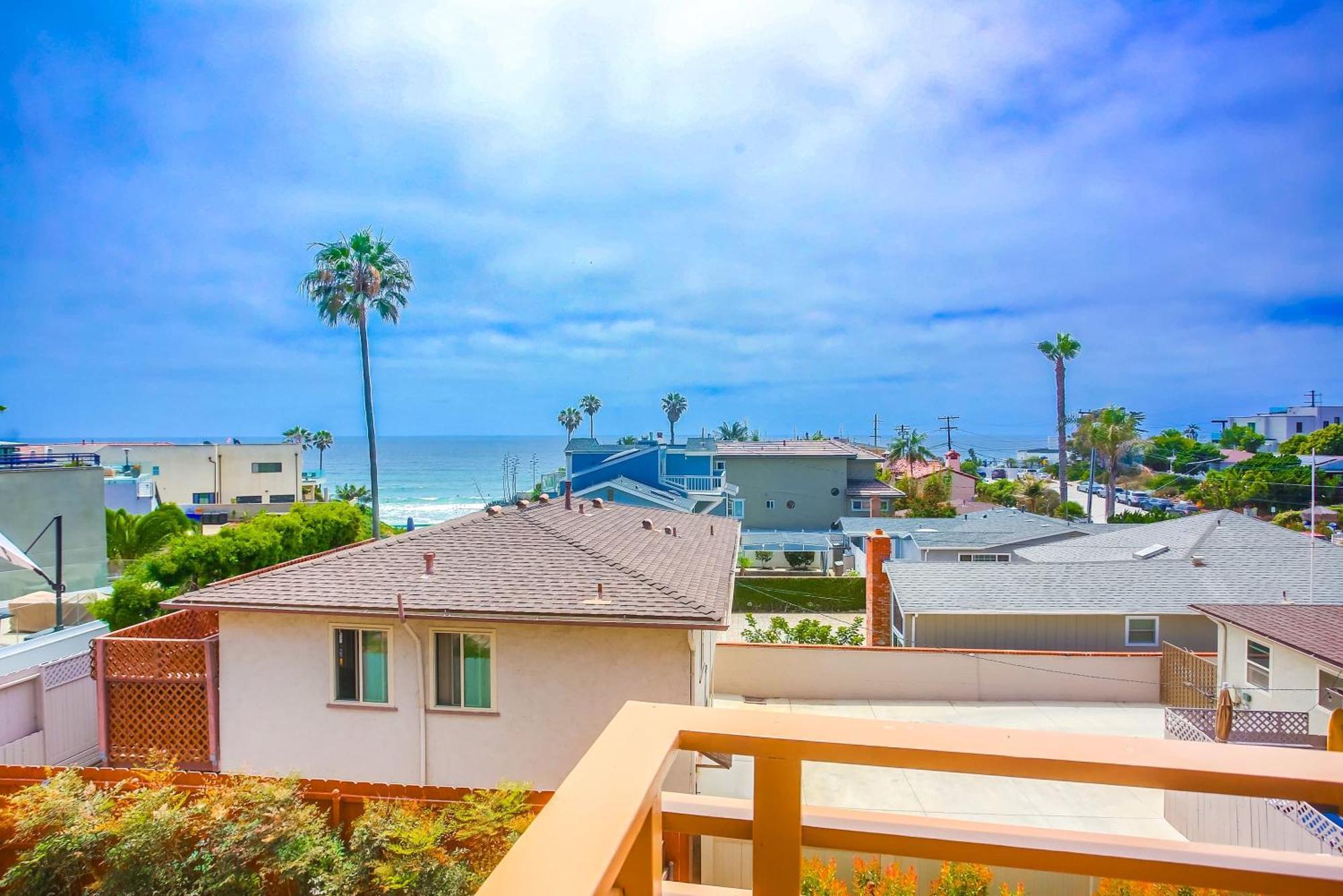 Steps 2 Ocean & Surfing Ocean Views Rooftop Deck San Diego Exterior photo